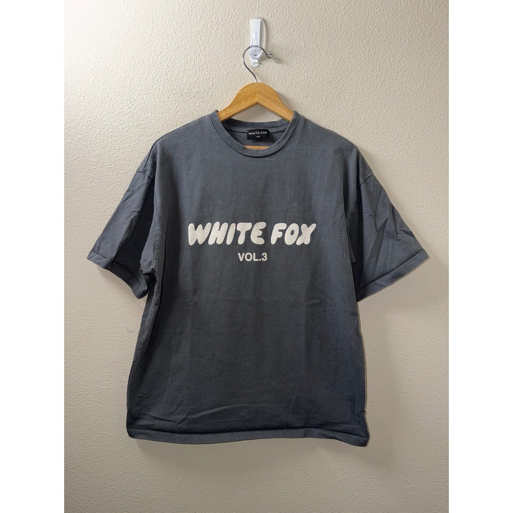 Women's White Fox Vol 3 Oversized Shirt Size Small/Medium